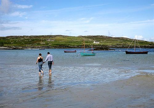 Inishbofin House Hotel Exterior foto